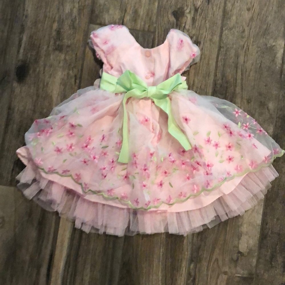 Pink Dress - Picture 2 of 4